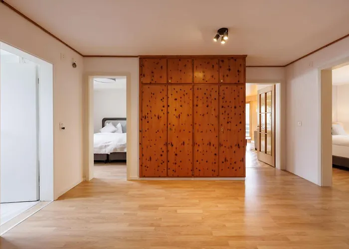 Luxe With Views Private Balcony 公寓 *